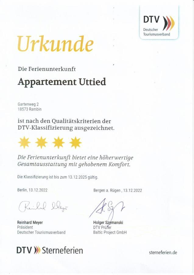 Uttied Mit Terrasse Und Garten - 4 Sterne Dtv Rambin